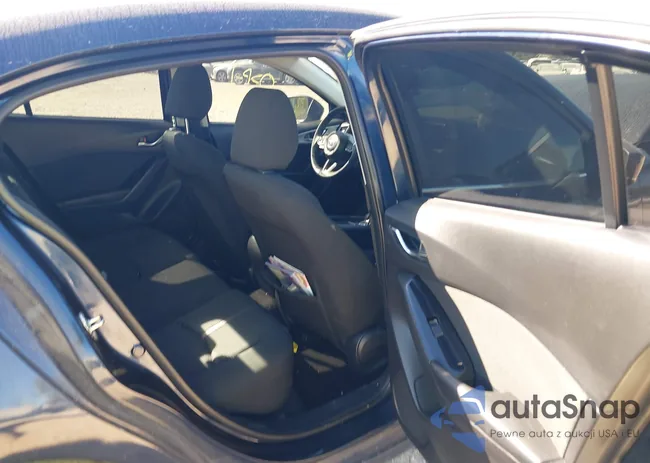 3MZBN1U77HM107883: 43437084