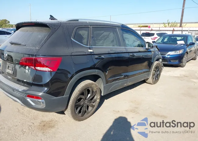 3VVSX7B24NM084566: 43436429