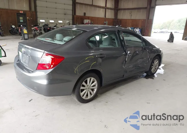 2HGFB2F93CH549649: 43436481