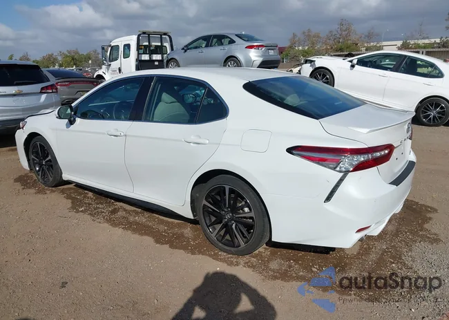 4T1B61HK3JU033180: 43437594