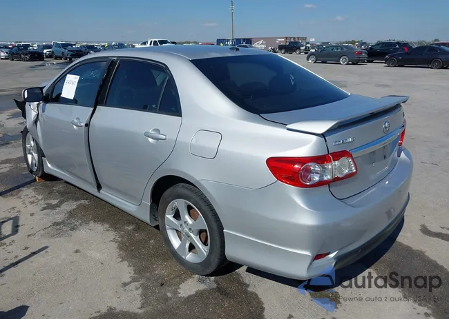 2T1BU4EE0BC630165: 43437611