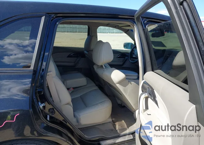 2HNYD28658H546578: 43437643