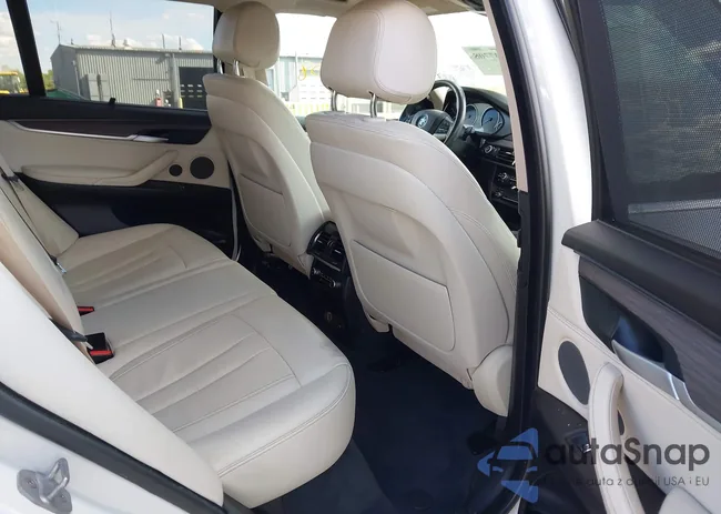 5UXKR0C55F0K61489: 43437708