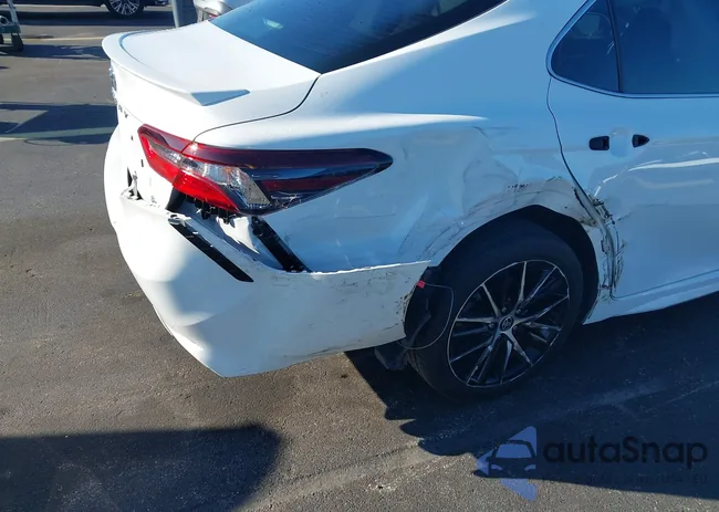 4T1G11AK9RU889044: 43437964