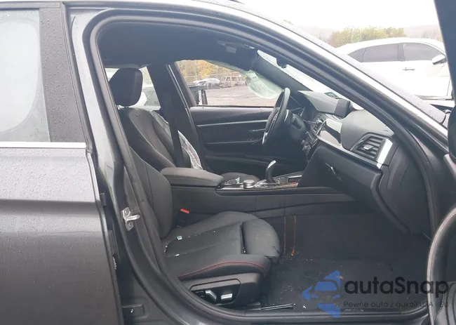 WBA8J1C53JA019101: 43438030