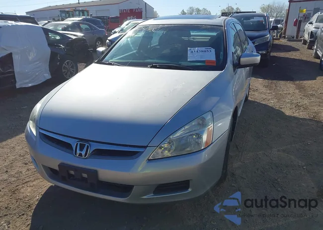 1HGCM56776A153434: 43438053