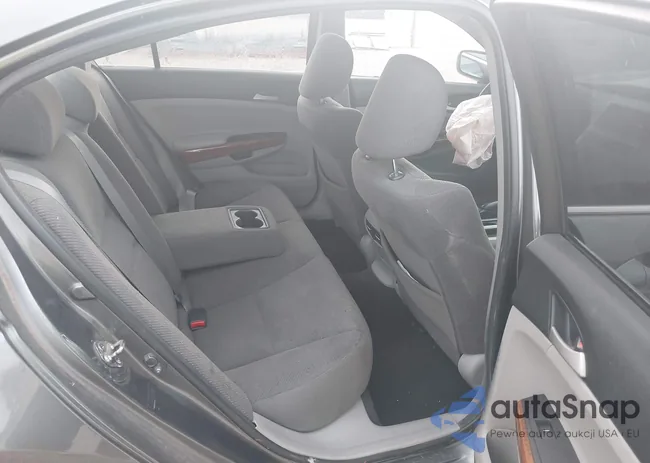 1HGCP2F79CA156420: 43437367