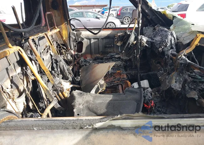 3B7HC16ZXRM525017: 43437542