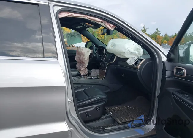 1C4RJFBG0FC846296: 43438579