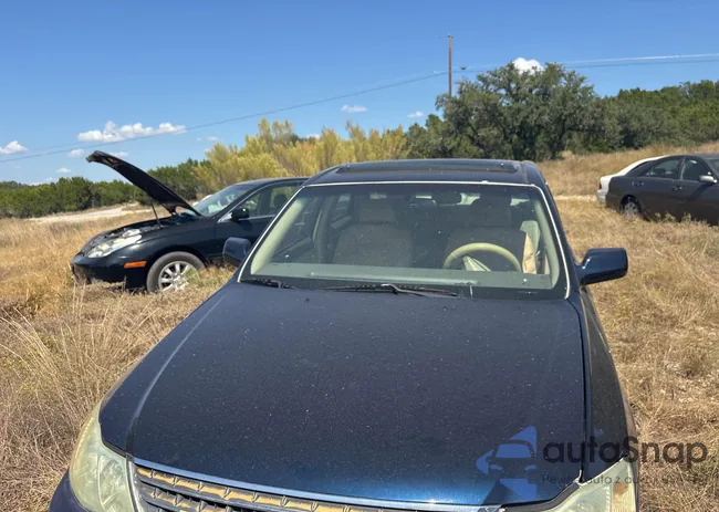 4T1BF28B04U352885: 43438581