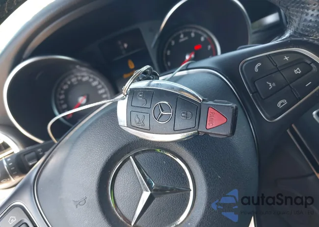 WDC0G4JB2HF143117: 43438799