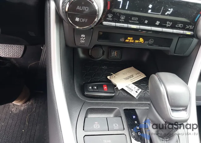 4T3T6RFV6PU135024: 43438918