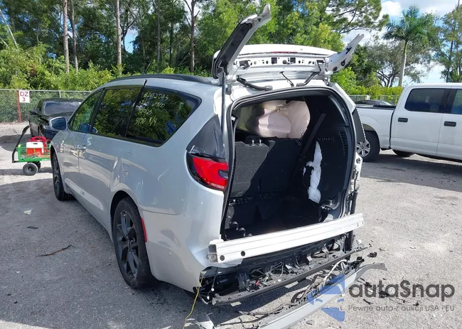 2C4RC1GG2NR135565: 43438986