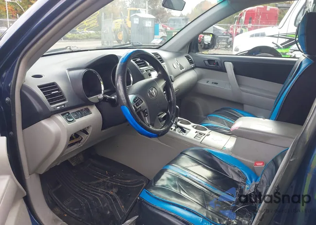 5TDBK3EH6DS210852: 43439036