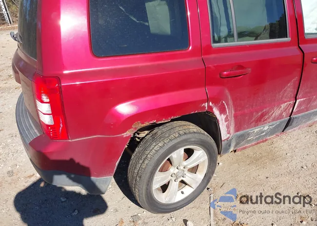 1C4NJPFB0ED704283: 43439121