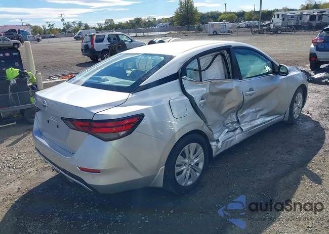 3N1AB8BV1MY322795: 43438174