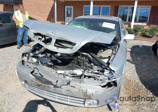 1LNHM87A5YY600090: 43438180