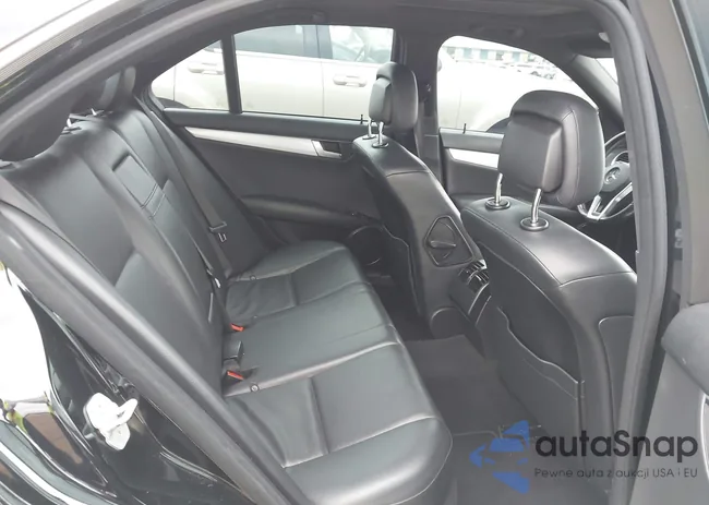 WDDGF4HB3CA598292: 43438294