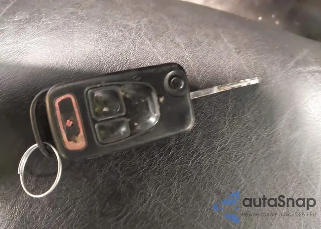 WDBFA68F1XF173552: 43438312