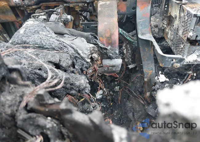 4S4BRBGC6D3267315: 43438400