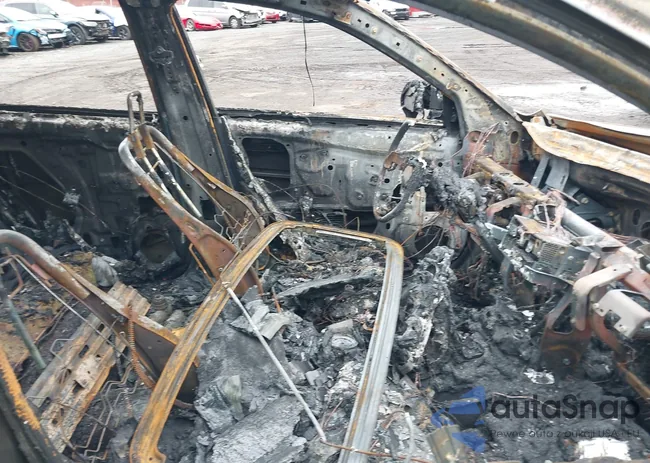 4S4BRBGC6D3267315: 43438400