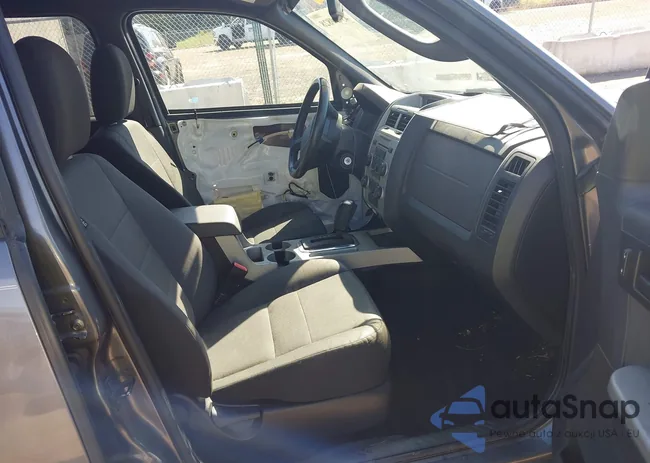 1FMCU0D76AKC62342: 43439828