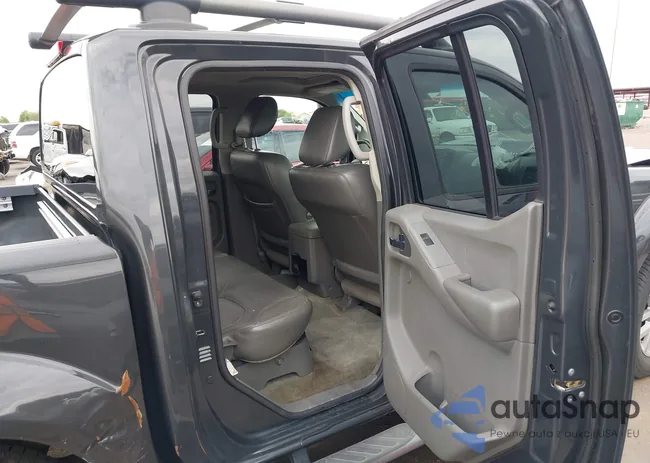 1N6AD0ER0CC437609: 43439850