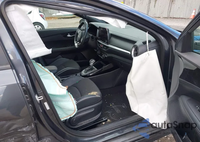 3KPF54AD4RE727182: 43439973