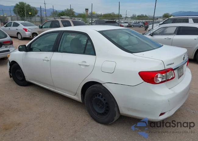 2T1BU4EE2BC582801: 43439218