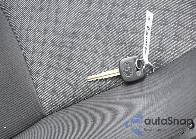 VNKKTUD3XFA026899: 43439341