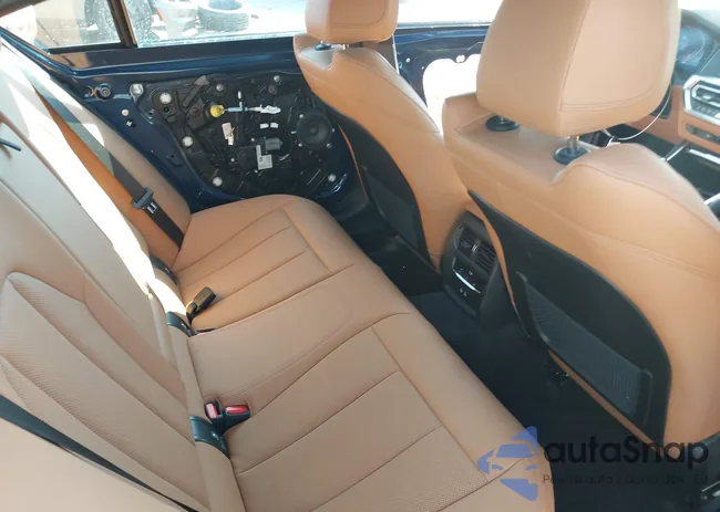 3MW5R1J00N8C26789: 43439356