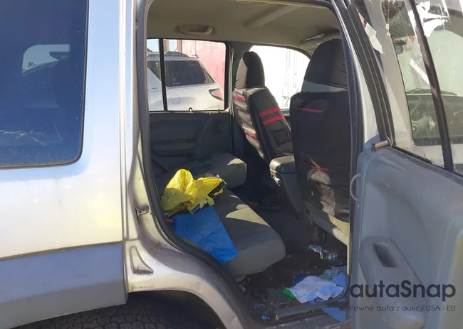 1J4GL48K27W675899: 43439403