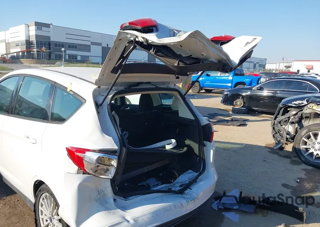 1FADP5AU2EL505139: 43439457