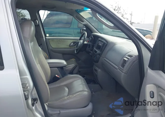 4F2YU09181KM00591: 43439458