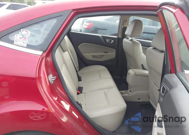 3FADP4CJ7FM175348: 43439479