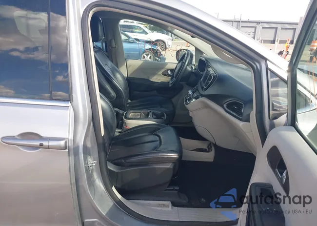 2C4RC1DG7MR542994: 43440591