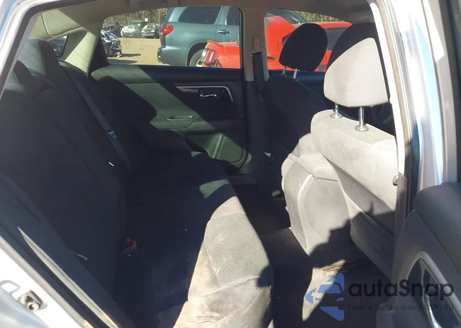 1N4AL3AP1EC134861: 43440749