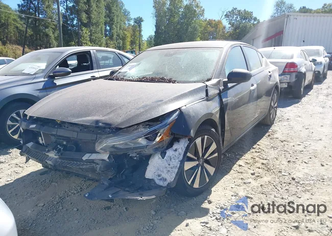 1N4BL4DV4MN372677: 43440824