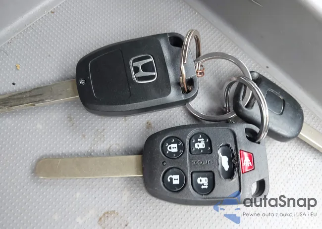 5FNRL5H68DB021982: 43440838