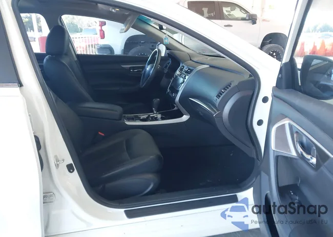 1N4AL3AP2EC124727: 43441118