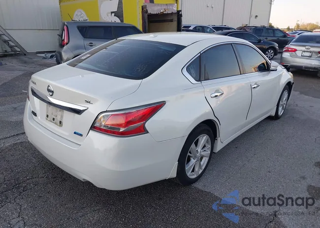 1N4AL3AP2EC124727: 43441118