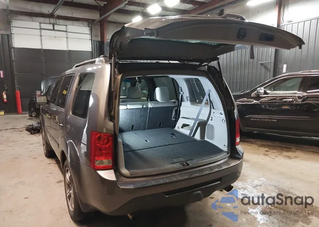 5FNYF4H36FB067963: 43441148