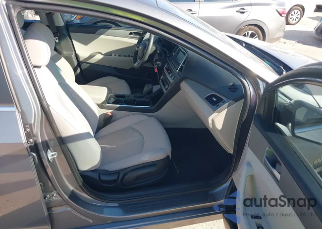 5NPE24AF5KH790377: 43440242