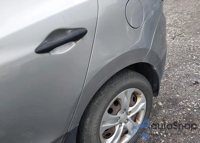 KM8JT3AC7AU076780: 43440456