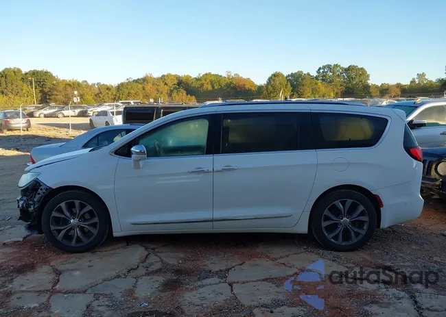 2C4RC1GG8HR608681: 43440463