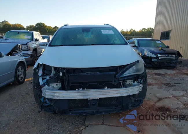 2C4RC1GG8HR608681: 43440463