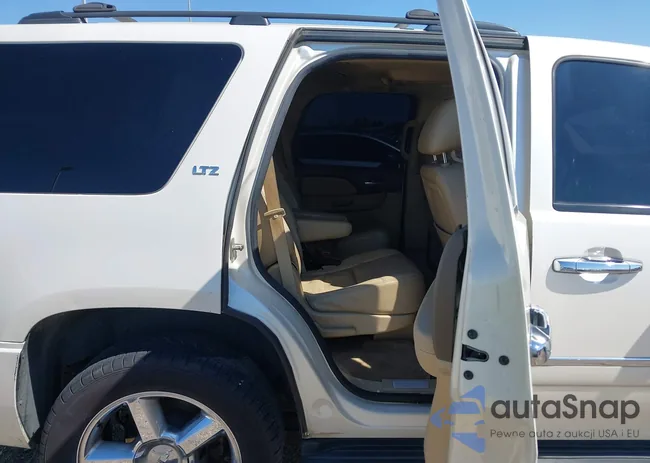 1GNSCCE06CR304466: 43440466