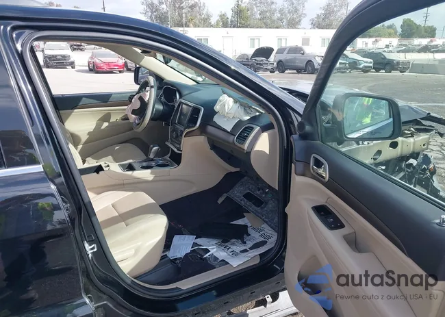 1C4RJEAG1HC780369: 43441726