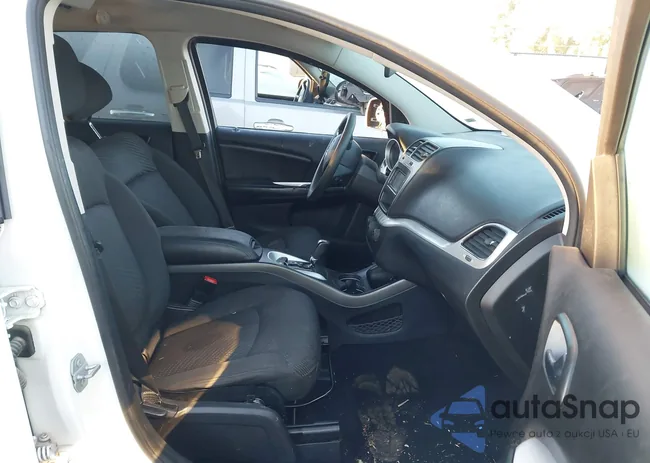 3C4PDCBG5FT542429: 43441812