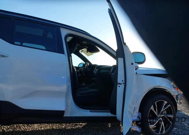 YV4162UM2M2573047: 43441845